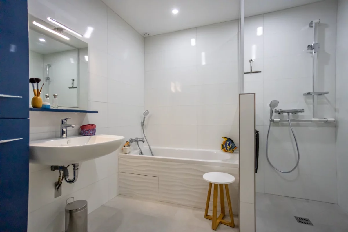 Rénovation salle de bain clé en main Theix-Noyalo – RTMS